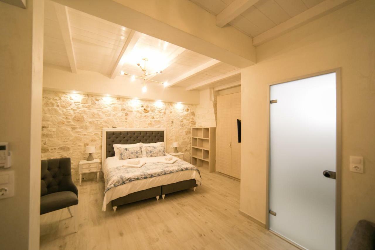 Jacuzzi Suite In The Heart Of Oldtown Rethymno  Luaran gambar