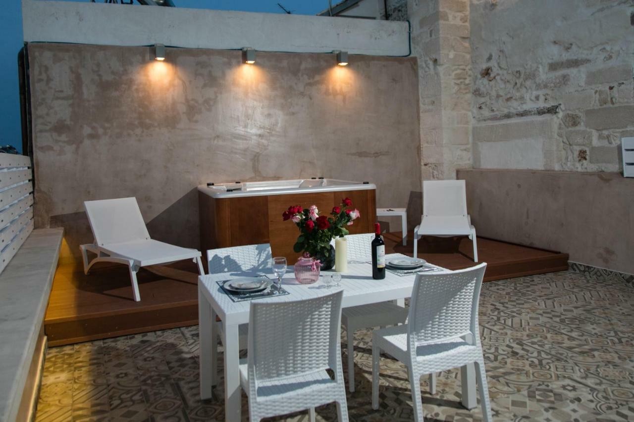 Jacuzzi Suite In The Heart Of Oldtown Rethymno  Luaran gambar